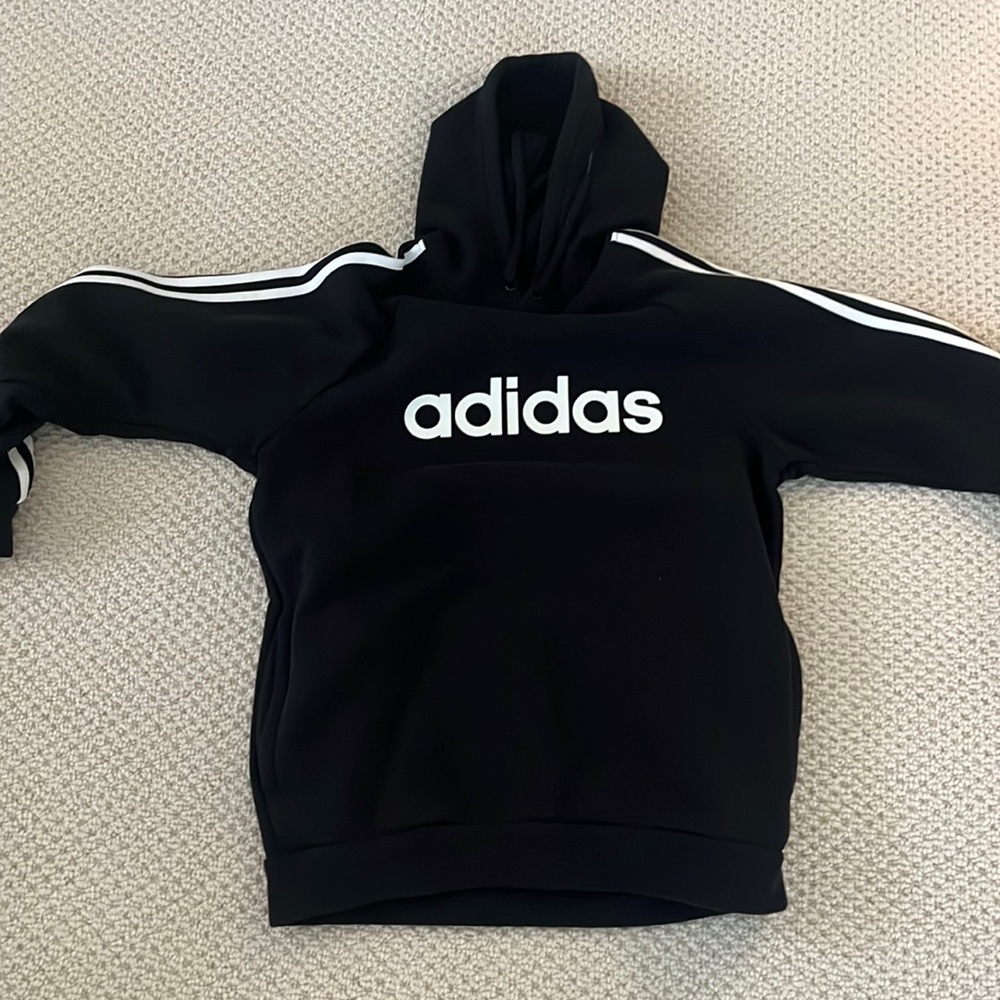 NWOTAdidas sweatshirt . Size medium